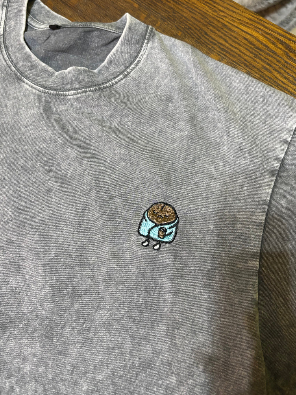 Blue blanket daily bean t shirt 
